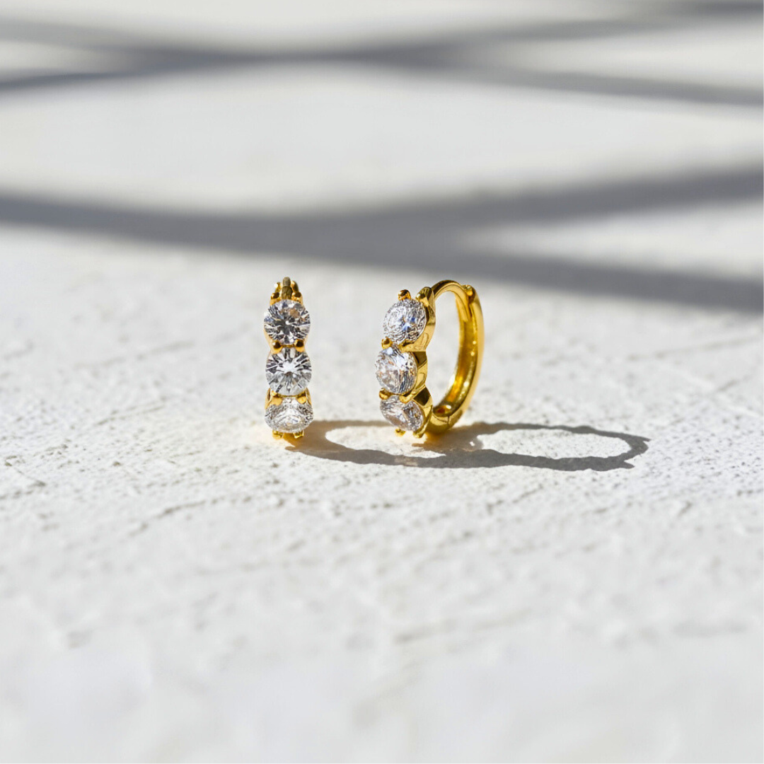 Huggie Trilogy with Zirconia