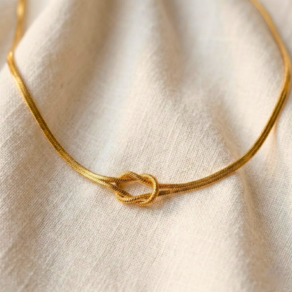 Simple Knot Necklace