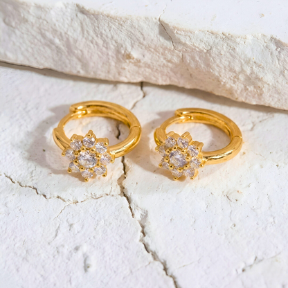Gold Earrings with Zircon Daisy