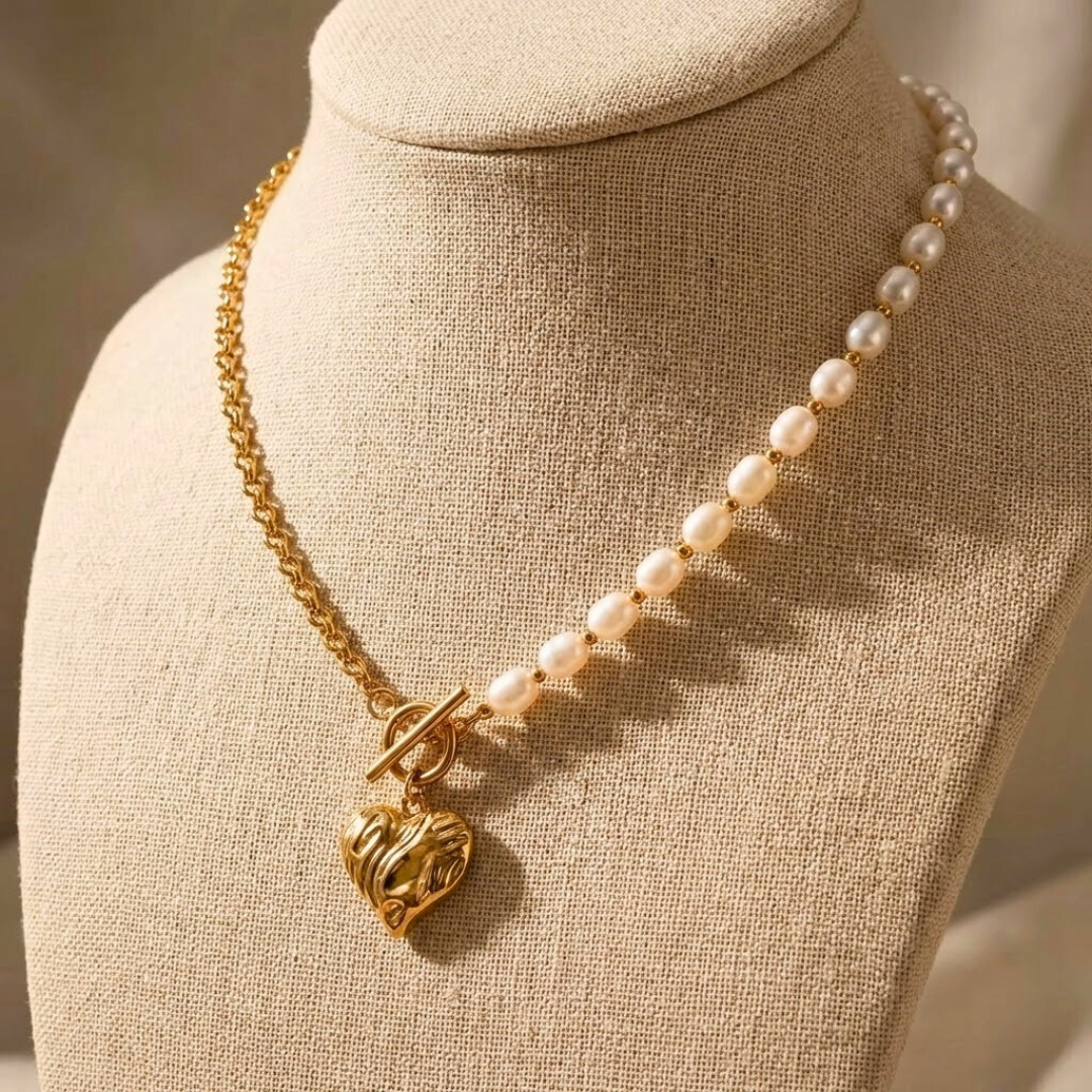 Heart and Pearl Necklace
