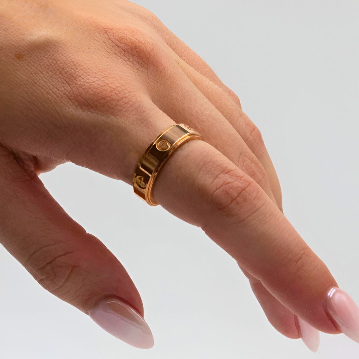 MINUS ROTATING RING