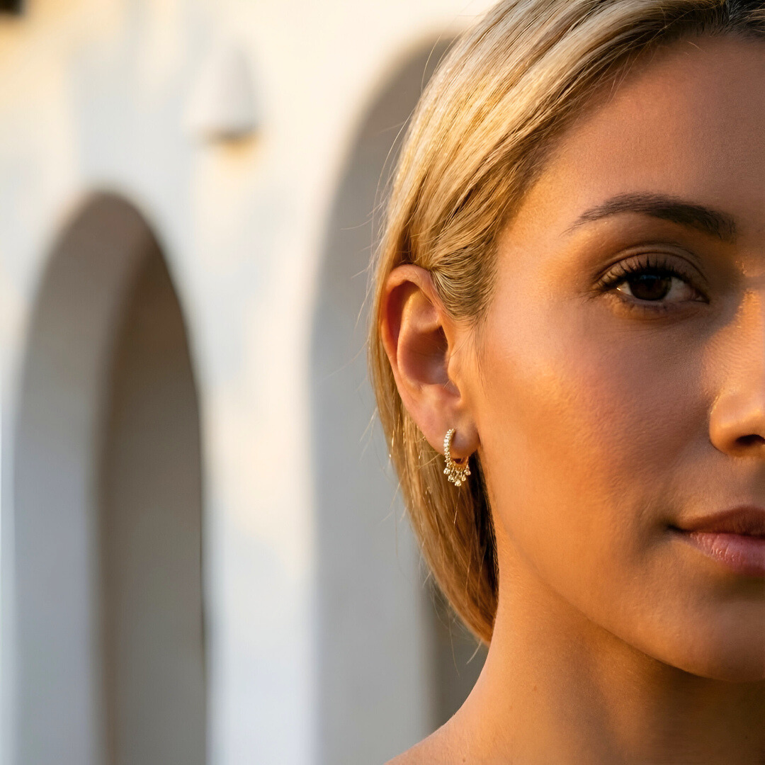 Gold Huggie with Pendant Zirconia